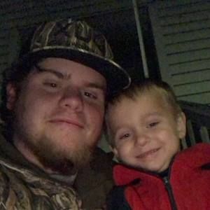 Meet your Posher, Levi